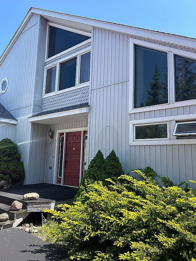 Photo of 4881 E Grand Lake Rd, Presque Isle, MI