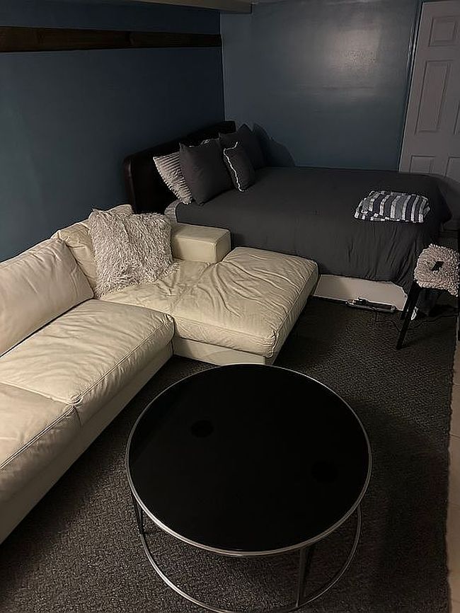 Additional photo 1 of property located at 642 E 89th St