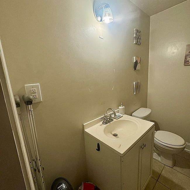 Photo of 2424 West Ave, Norfolk, VA