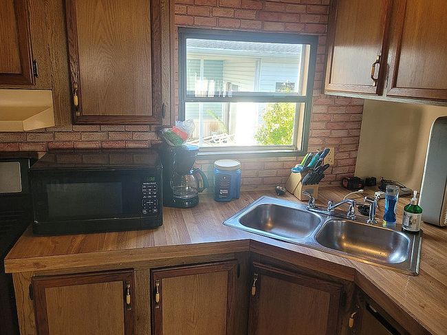 Photo of 39 Melody Ln, Buffalo, NY