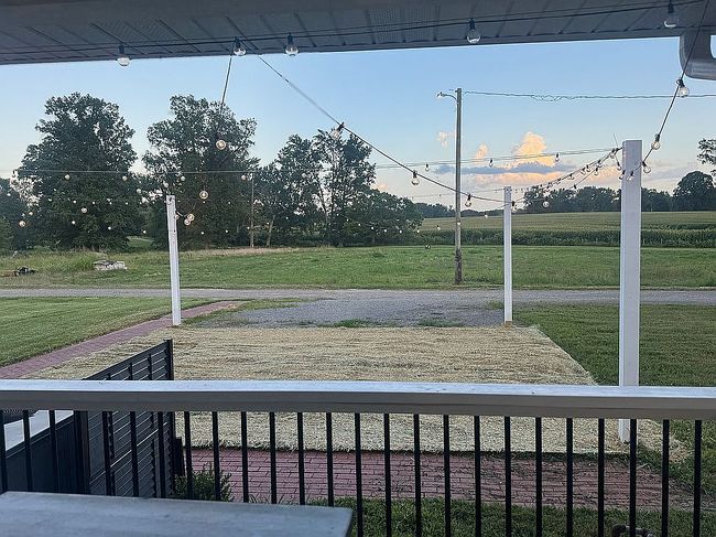 Additional photo 2 of property located at 424 Creekmore Rd