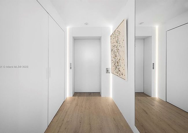 Image of 6800 Indian Creek Drive