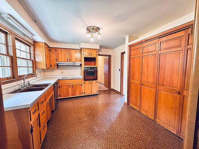 Photo of 102 Talton Dr, Clarksville, TN