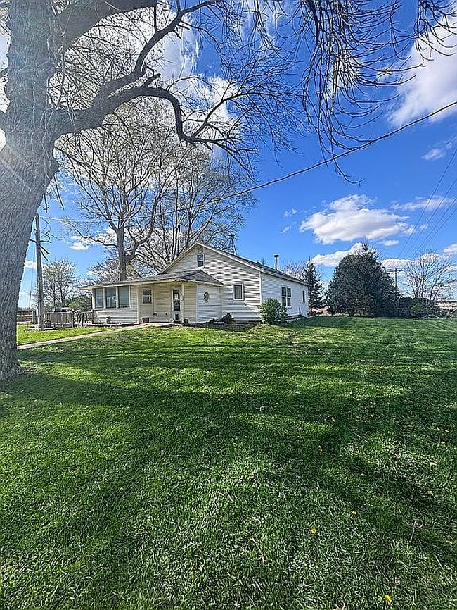 Image of 774 Wren Ave
