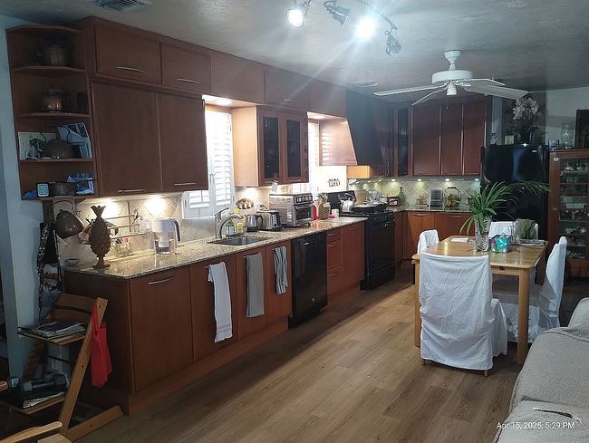 Preview of property located at 915 Lehto Ln