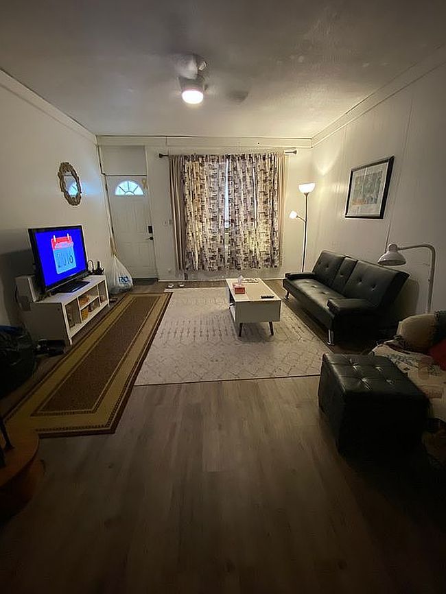 Additional photo 2 of property located at 2322 S Alder St