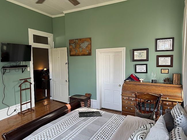 Photo of 232 E Mark St, Marksville, LA