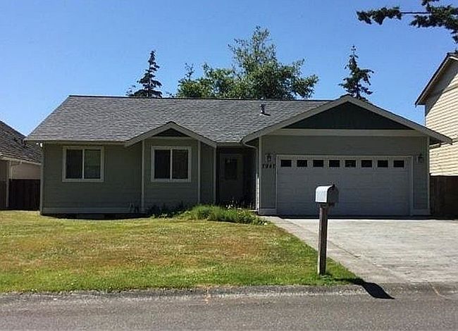 Photo of 7947 E Golf Course Dr, Blaine, WA