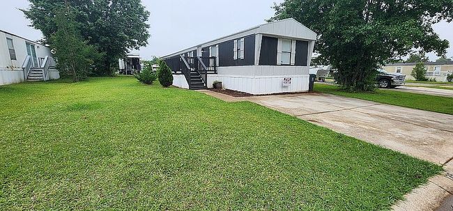 Image of 135 Gulfport Dr