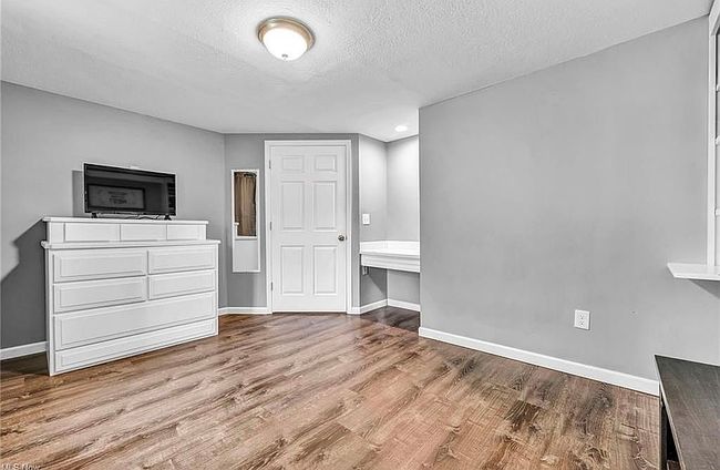 Photo of 102 Factory St, Lagrange, OH