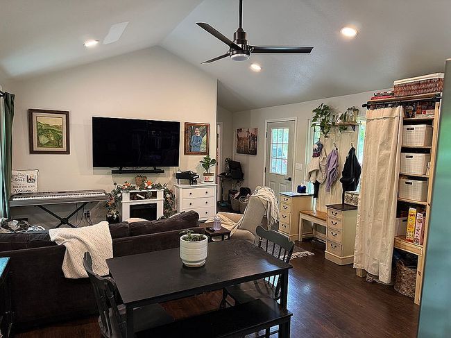 Additional photo 1 of property located at 11234 E 264th St