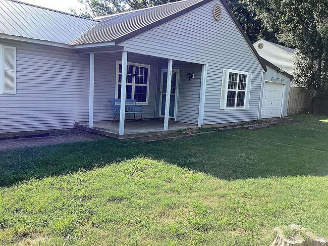 Photo of 701 Clarence St, Mountain View, AR