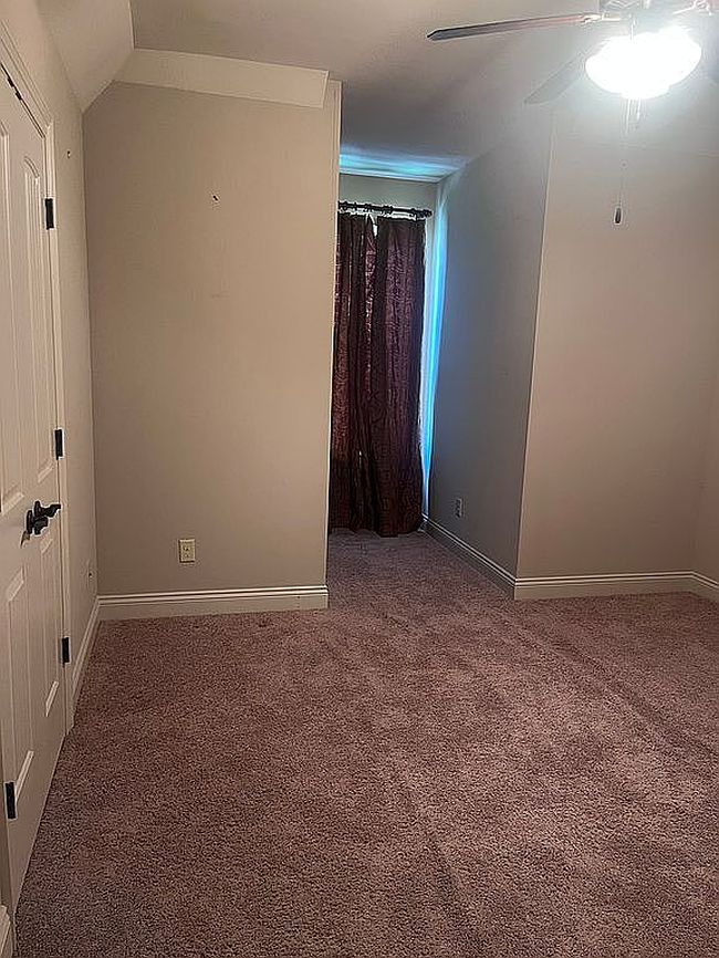 Image of 102 Hennessy Dr