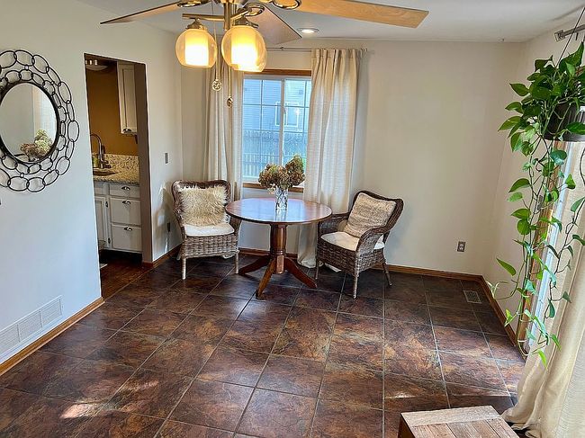 Additional photo 3 of property located at 1105 N 6th St