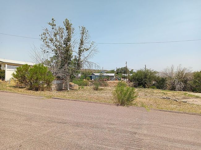 Additional photo 3 of property located at 7476 E Wever Cir