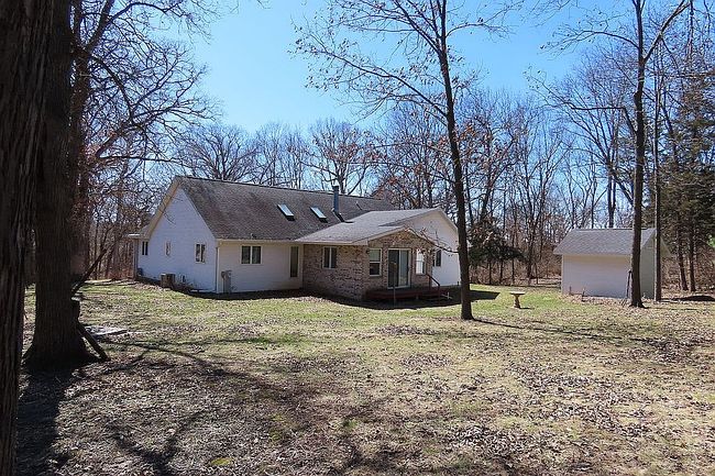 Image of 438 River Bluff Dr