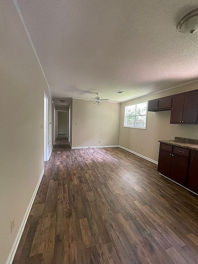 Photo of 954 Summit Dr Se, Dawson, GA