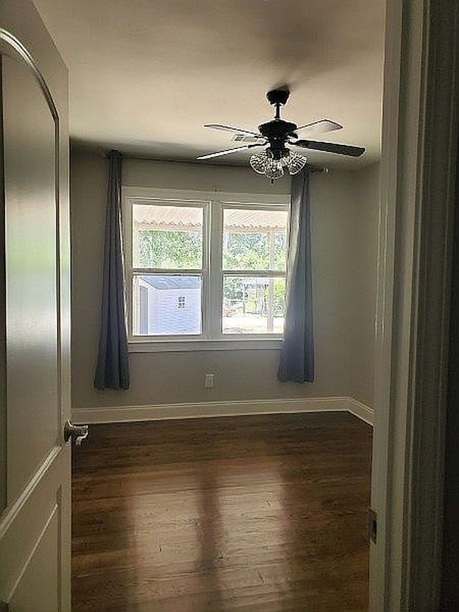 Additional photo 1 of property located at 1818 Bunting Dr