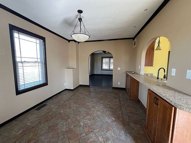 Photo of 1842 Ellis Blvd Nw, Cedar Rapids, IA