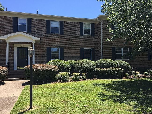 1205 Bailey Cove Cir Se Apt B, Huntsville, AL