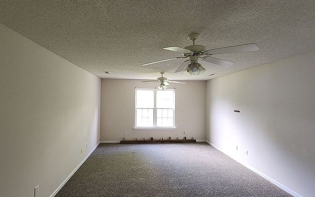 Photo of 302 Fault Cir, Greenville, NC