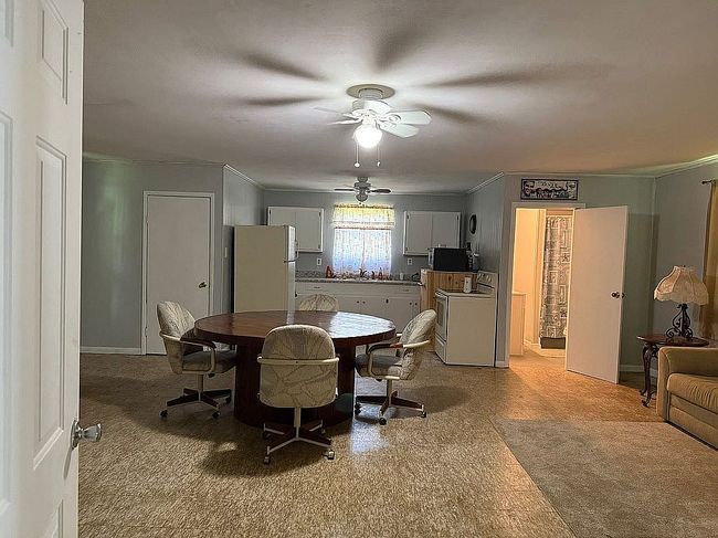 Photo of 100 Soto St, Interlachen, FL