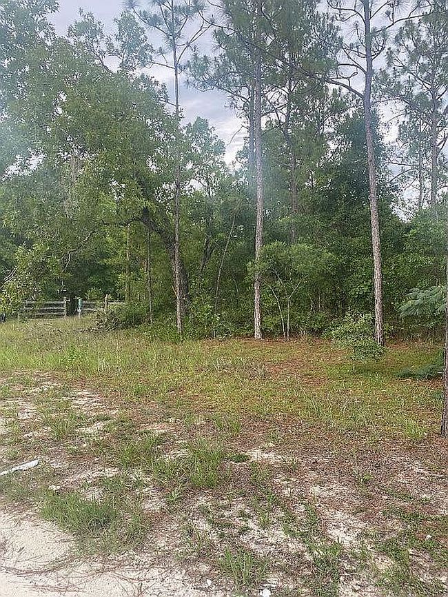 Additional photo of property located at 5075 Se 7th Ave Parcel 2