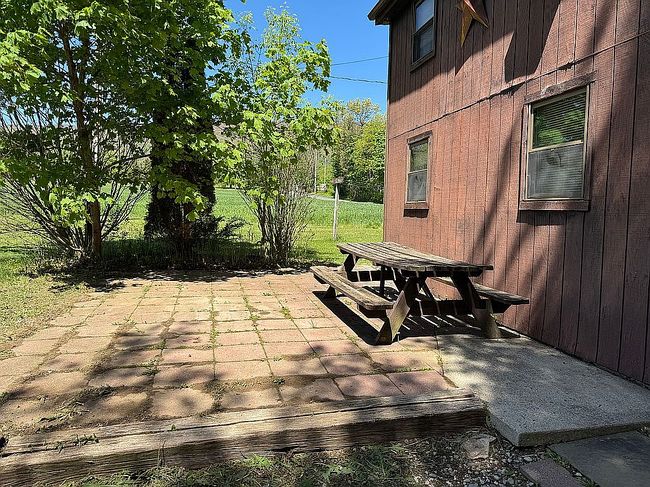Image of 400 Mountain Rd