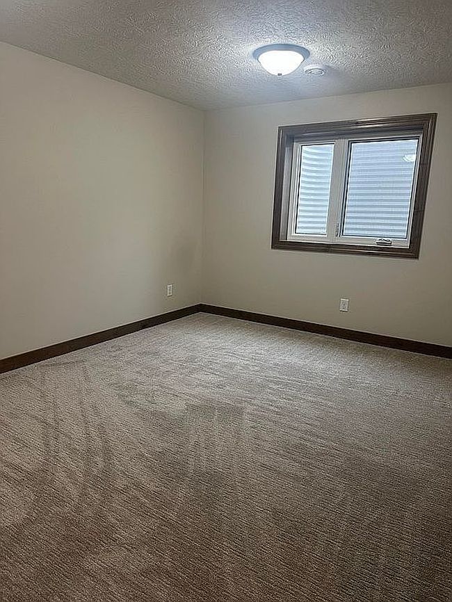 Image of 968 Sterling Ave