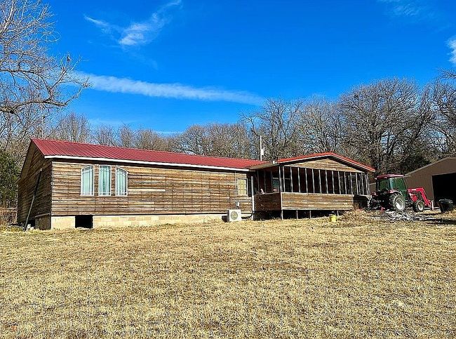 Photo of 407976 E 1100th Rd, Checotah, OK