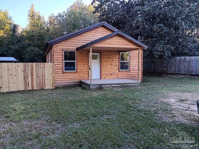 Preview of property located at 122 E Highway 4