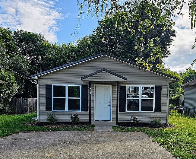 Photo of 614 Wright Rd