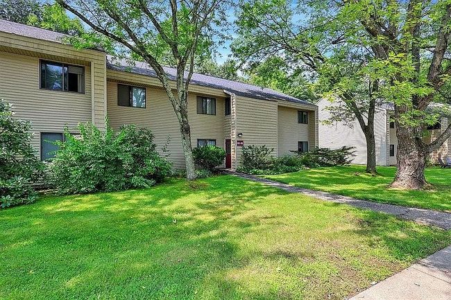 Photo of 85 Bayberry Ln, South Burlington, VT