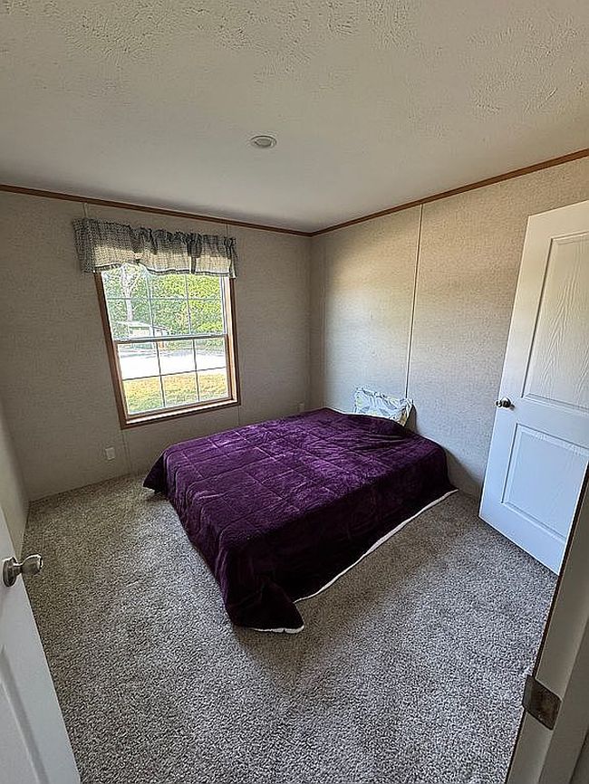 Photo of 2 Cleo Cir, Rochester, NH