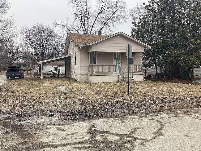 Image of 2968 Oregon Ave
