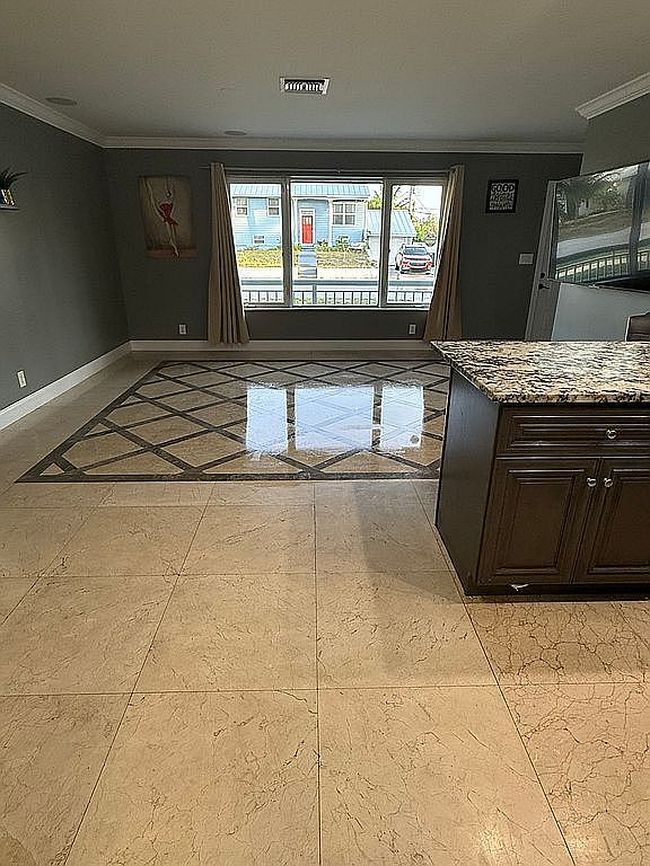 Preview of property located at 257 Sw 5th St