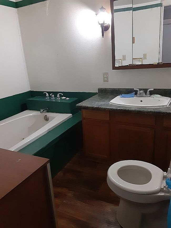 Image of 2305 E Waterloo Rd Unit 17