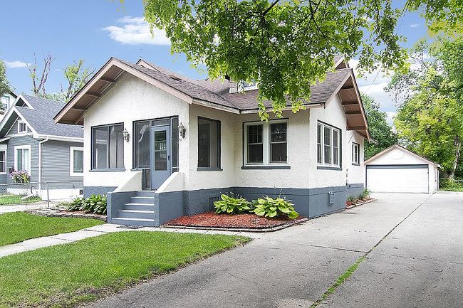 Photo of 1112 University Dr S, Fargo, ND