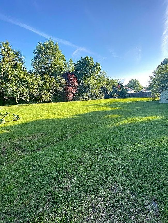 Photo of 9305 Cherrywood Ave, Mc Kenzie, TN
