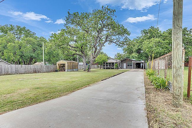 Additional photo 3 of property located at 523 County Road 219A