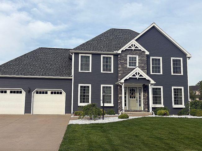 Image of 11 Rolling Ridge Dr