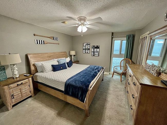 Additional photo 3 of property located at 1007 W Beach Blvd Apt 34