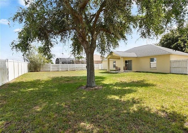 Photo of 9839 Crenshaw Cir, Clermont, FL