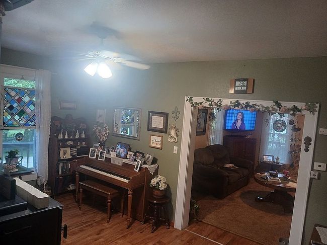 Photo of 516 W 8th St, Cameron, MO