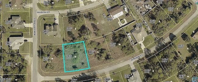 Photo of 827 Warren St, Lehigh Acres, FL