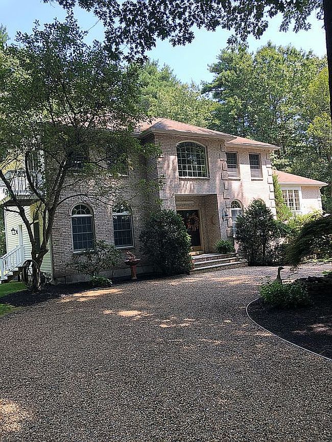 Photo of 25 Haymeadow Rd