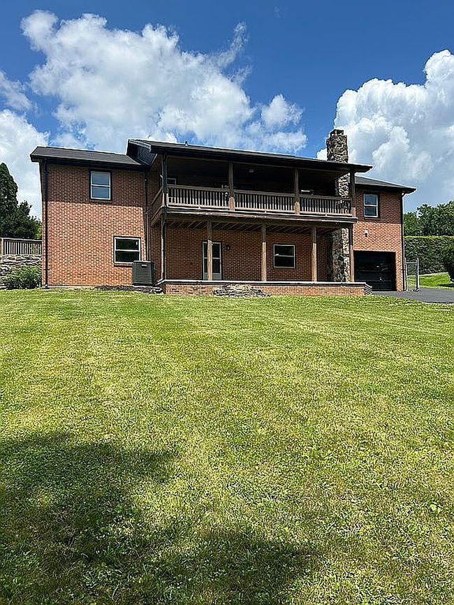 Photo of 413 Tanglewood Dr, Princeton, WV