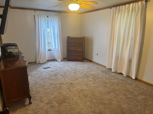 Photo of 228 Kingston Ln, Indiana, PA