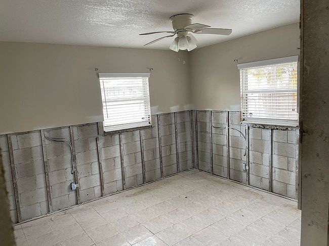 Photo of 1775 New Hampshire Ave Ne, Saint Petersburg, FL