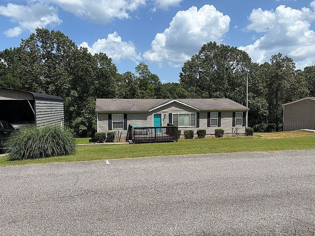 Photo of 108 Jonathan Point Rd, Benton, KY